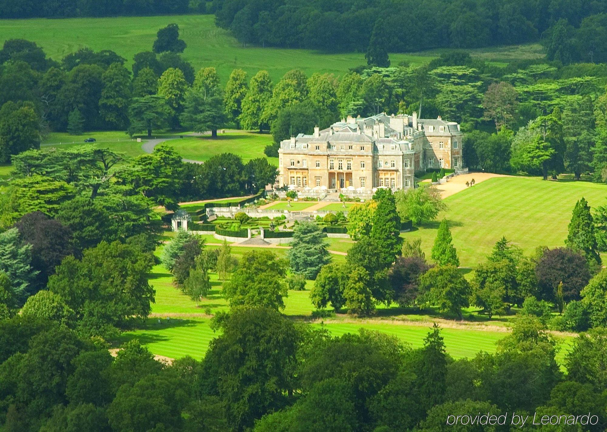 Luton Hoo Hotel, Golf And Spa Εξωτερικό φωτογραφία The house from the south