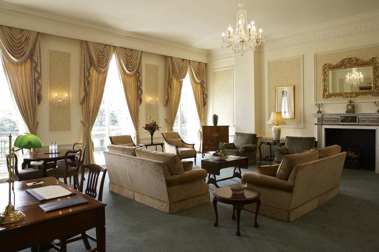 Luton Hoo Hotel, Golf And Spa Εξωτερικό φωτογραφία The drawing room